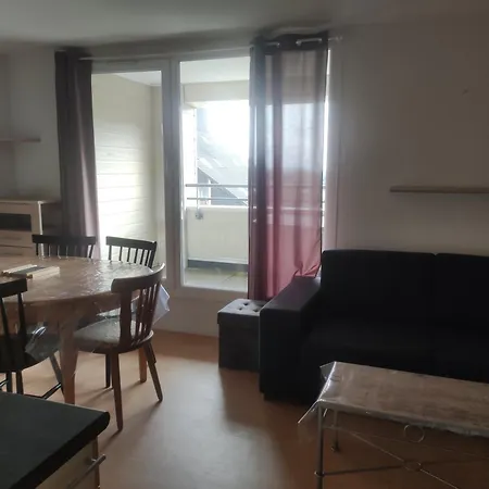 Au Pied Des Piste T4 51m2 Avec Garage Le Pavin Besse-et-Saint-Anastaise