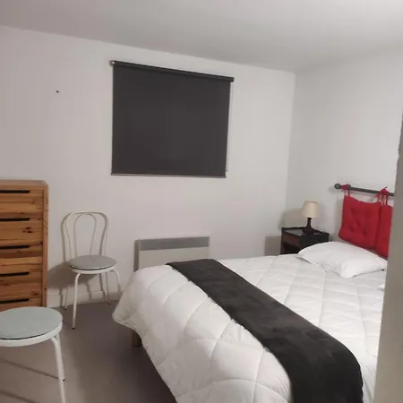 Au Pied Des Piste T4 51m2 Avec Garage Le Pavin * Besse-et-Saint-Anastaise